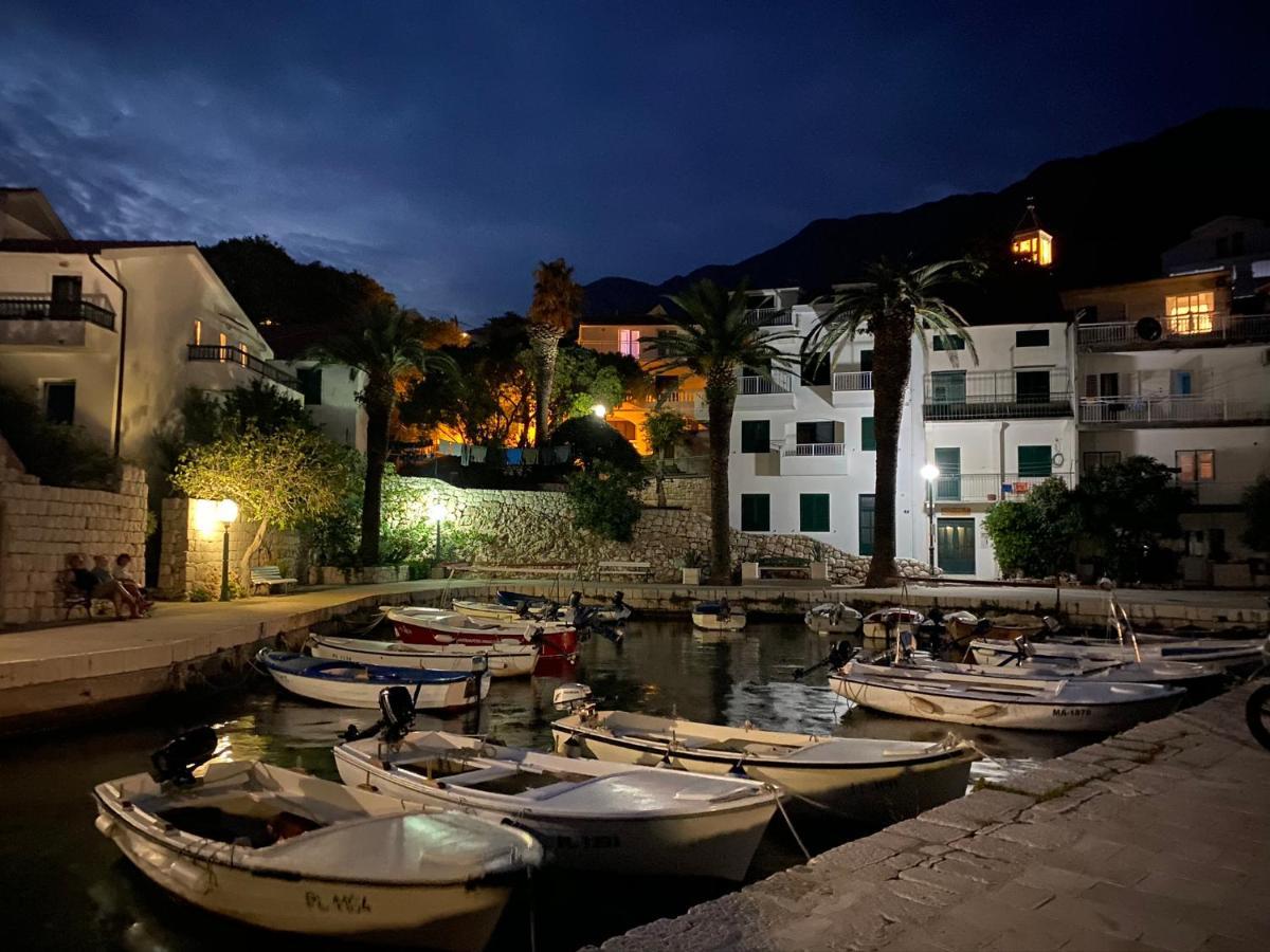 Apartments Grozdana Gradac  Esterno foto