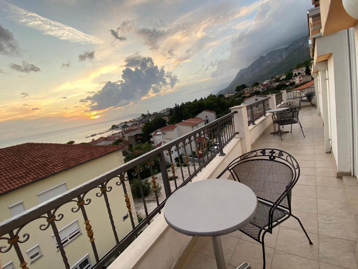 Apartments Grozdana Gradac  Esterno foto