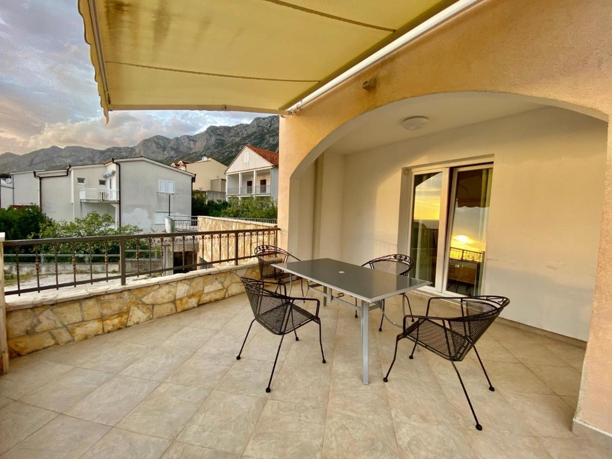 Apartments Grozdana Gradac  Esterno foto