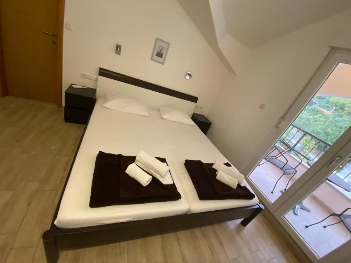 Apartments Grozdana Gradac  Esterno foto